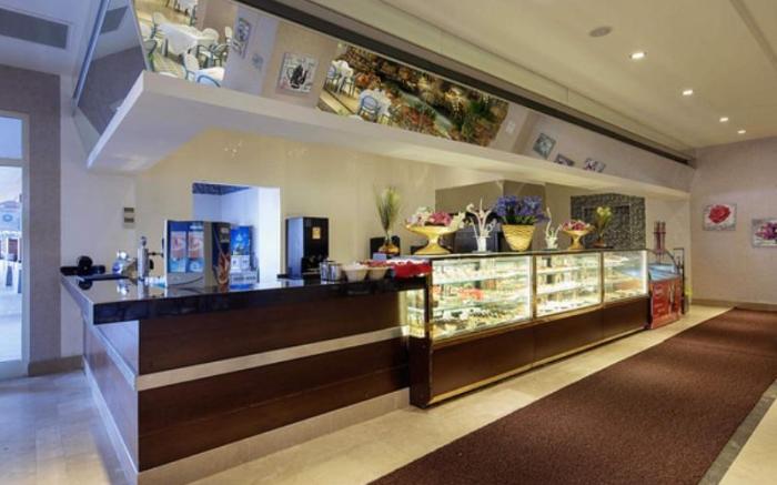 Crystal Sunset Luxury Resort Spa - All Inclusive
