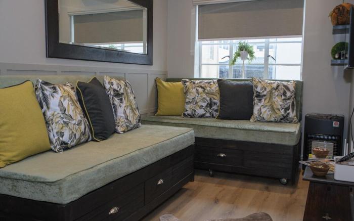 Royal Pearl, Insta-worthy APT