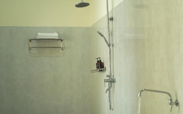Omah Pripih Guesthouse Near YIA Airport