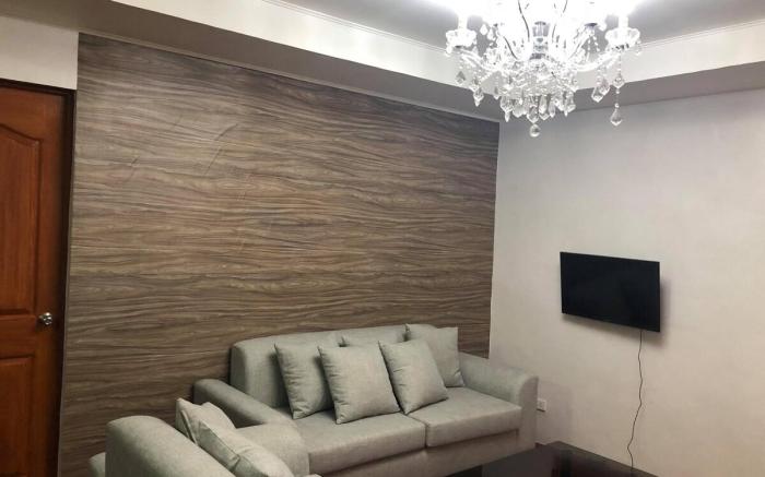 TAGAYTAY CITY CHALET FREE WIFI+NETFLIX