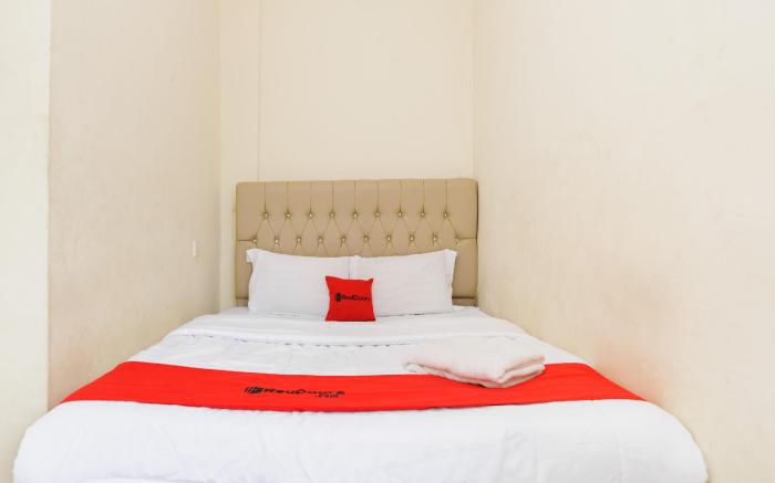 RedDoorz @ Cikitsu Batam