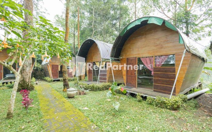 Chikar Glamping @ Wisata Coban Talun Mitra RedDoorz