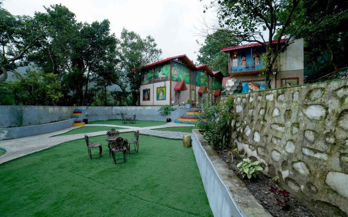 Mudras Grove Resort