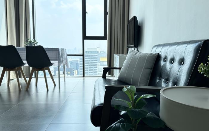 My Studio at Empire Damansara (Wifi & Netflix)