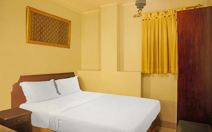 Collection O 92690 Hotel Limas