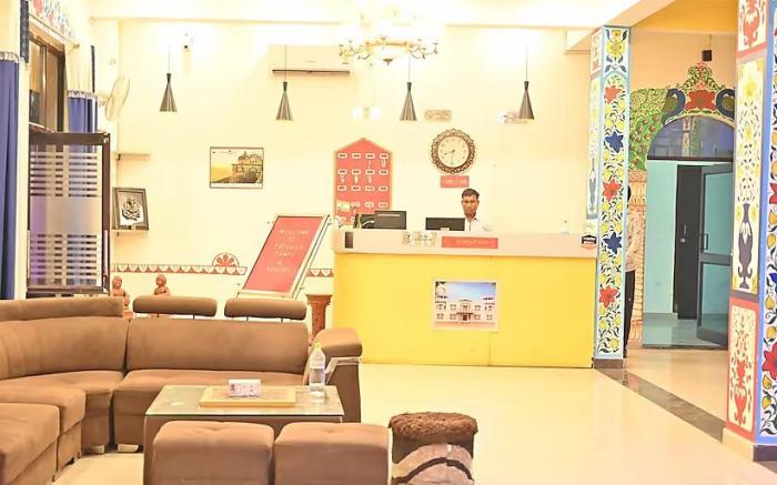 The Quila Camps & Resort