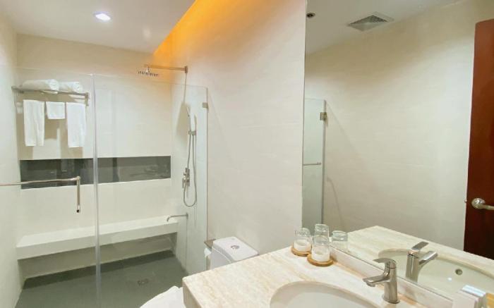 Vanyard Hotel