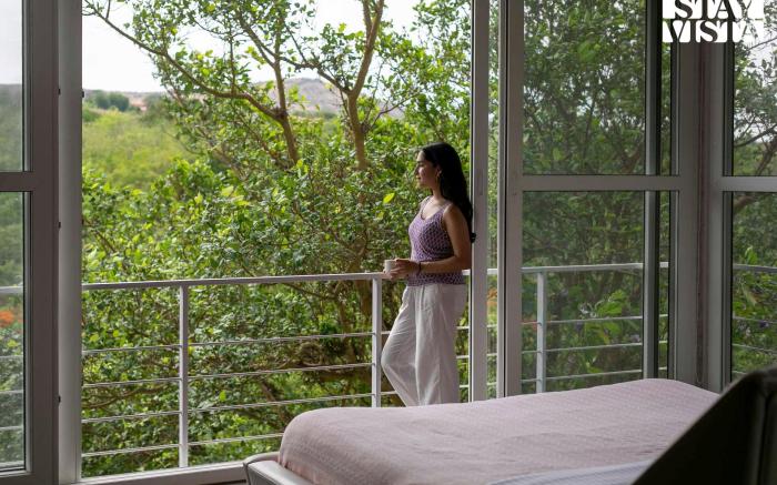 StayVista at The Glasscape