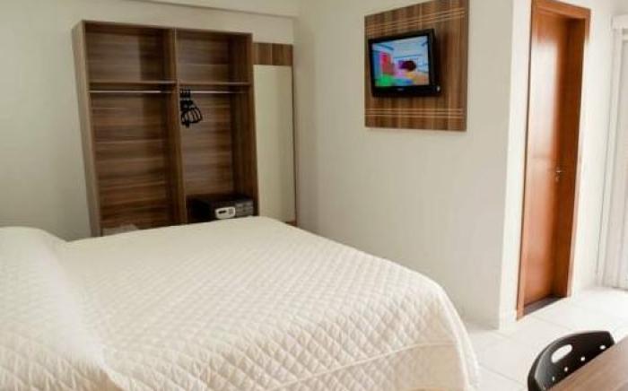 Serras Hotel