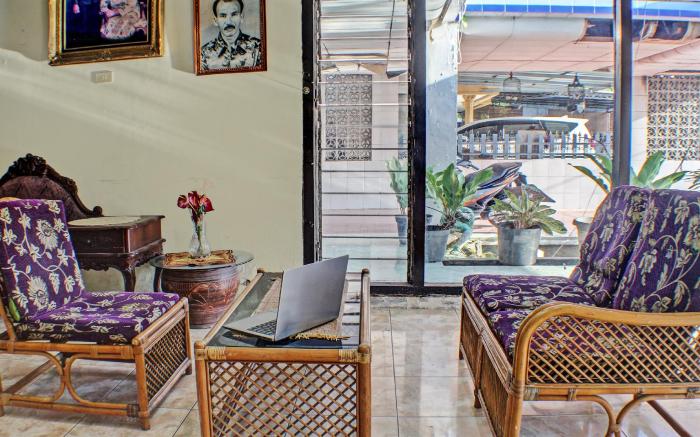SPOT ON 92682 Badar Guest House Syariah