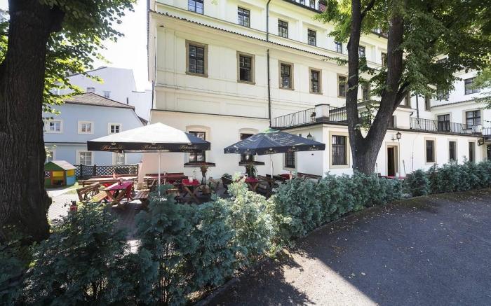 Pytloun Old Armoury Hotel Prague