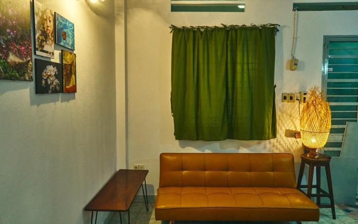 Green House at District 1: 1BR Apt, Pet- friendly