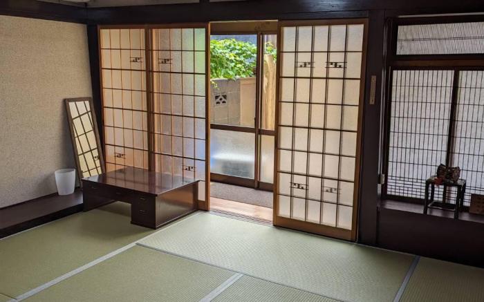 Hironoya Japanese-Style Room - 100-Year-Old Traditional House