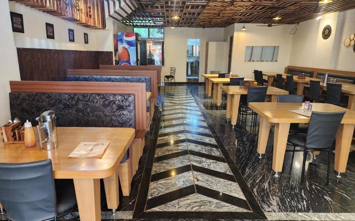 Hotel Savera