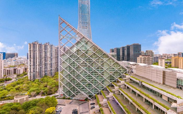 Rezen Hotel Tianjin Binhai