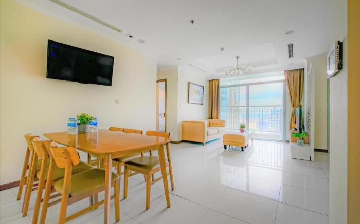 Central Apartments - Vinhomes Central Park, Landmark 81 Area & Ice Skating Rink