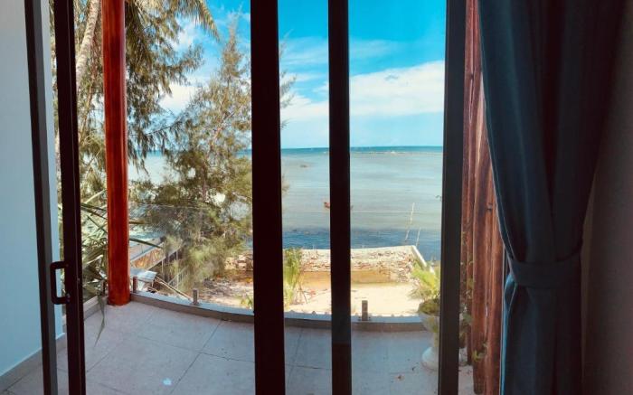 Aurora House Ham Ninh Village