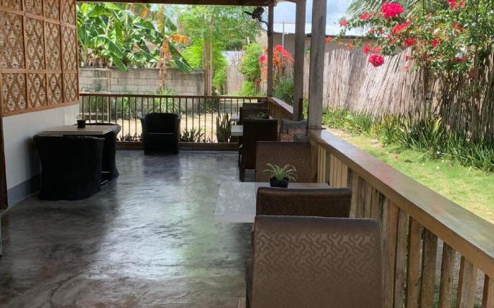 The Backyard Inn