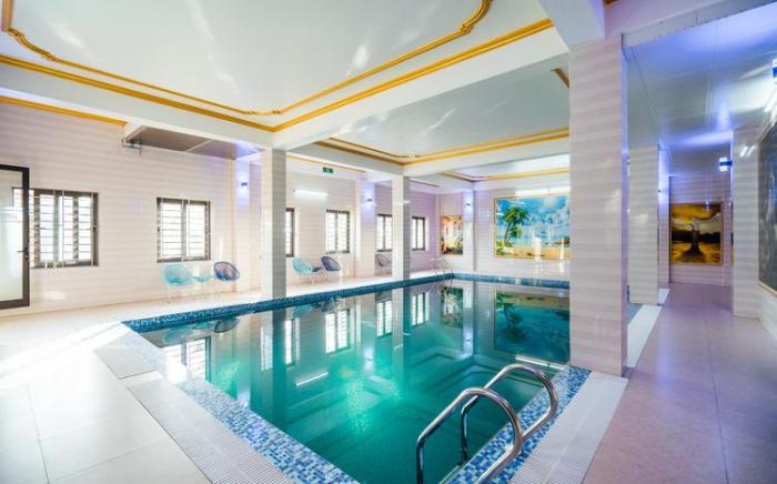 Nam Hong Hotel