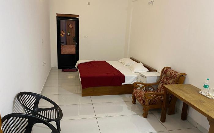 Hollywood Rooms Wayanad
