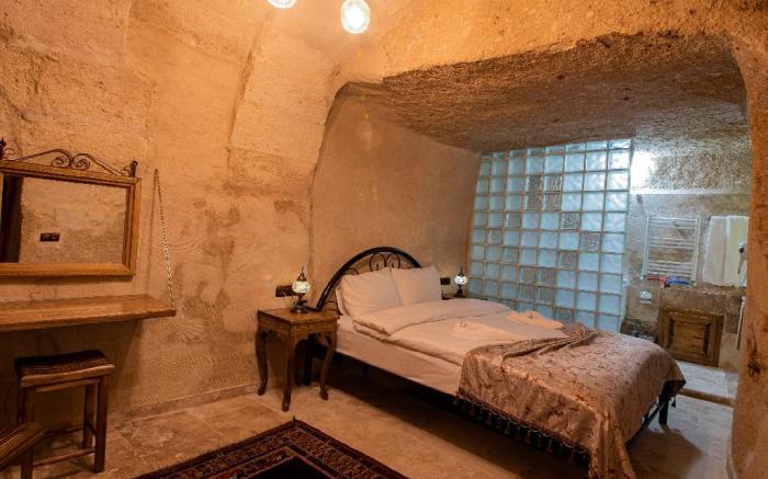 Zula Cave House