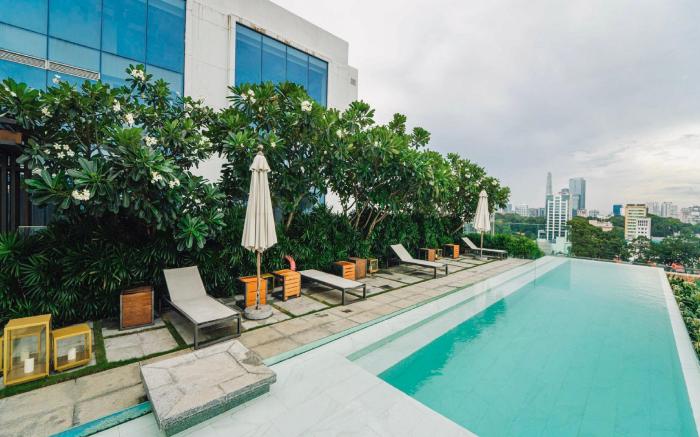 Serenity Saigon Sky Villas - Free 1-way Airport Shuttle