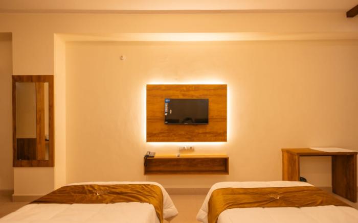 Uptown Suites