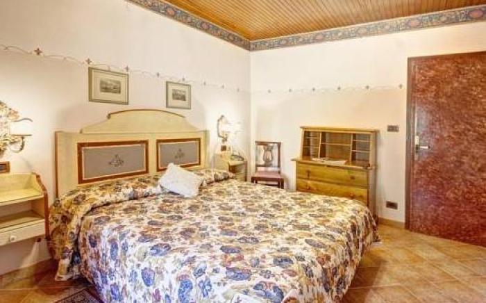 Camina Suite and Spa