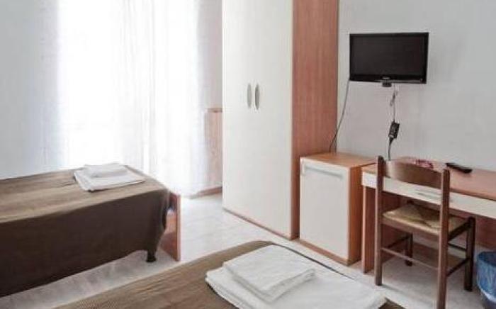 Bella Napoli Guesthouse Trattoria Pizzeria