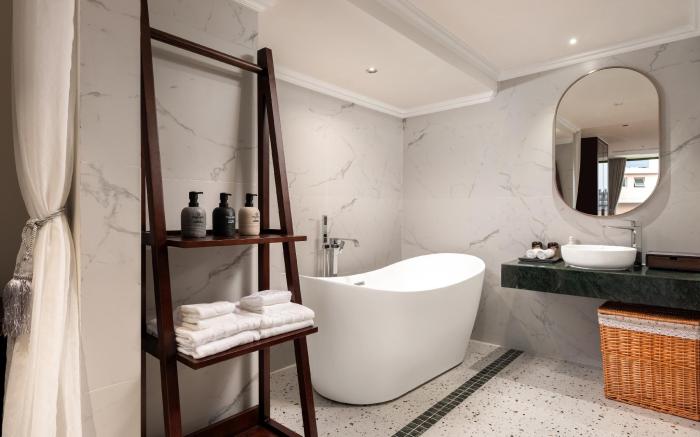 L'Signature Hotel & Spa