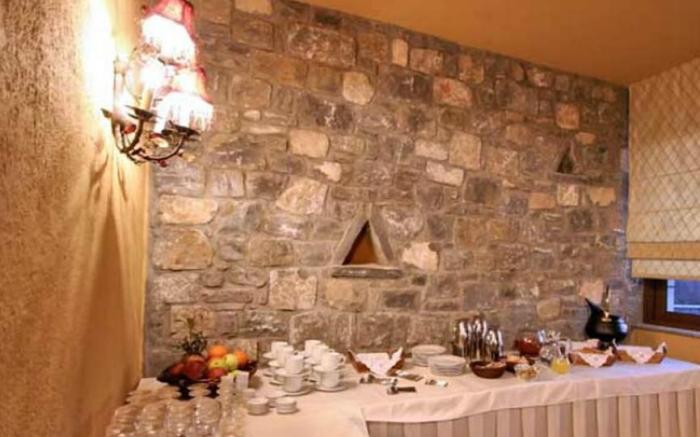 Aiora Guesthouse