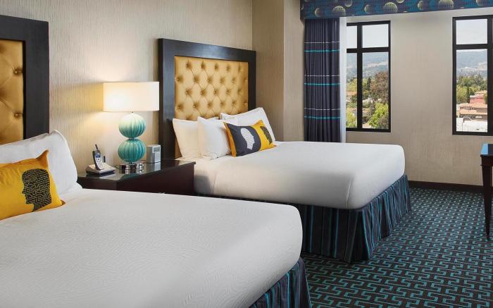 Juniper Hotel Cupertino, Curio Collection by Hilton