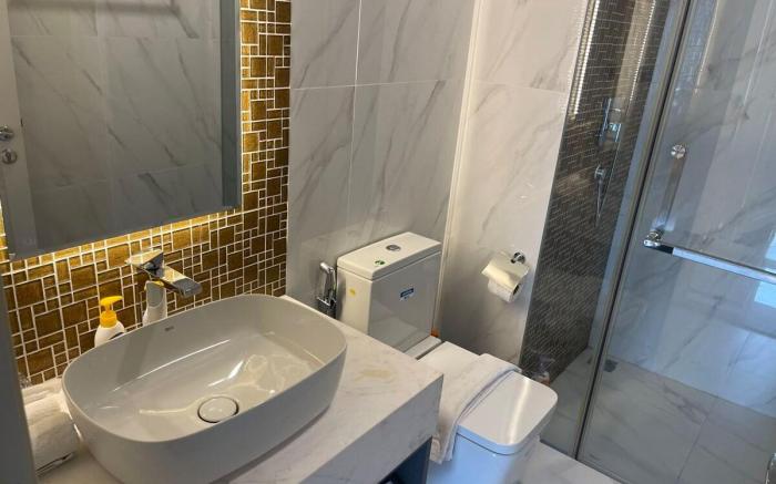 The Rixx Lovely Apartment@D1/pool/gym/Netflix/kids