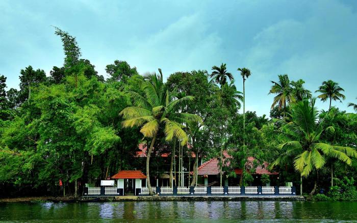 Bamboo Lagoon Resort