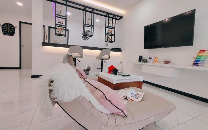 C Boutique townhouse ( GF )