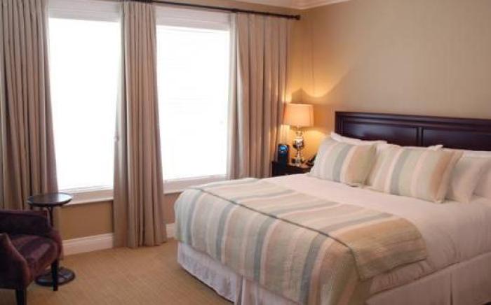 124 on Queen Hotel & Spa