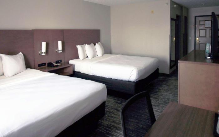 Country Inn & Suites by Radisson, Council Bluffs, IA