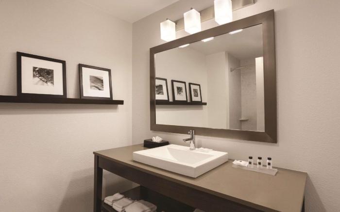 Country Inn & Suites by Radisson, Chattanooga-Lookout Mountain