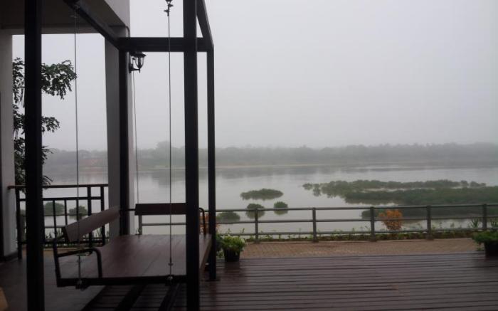 Norn Nab Dao Rimkhong Hotel