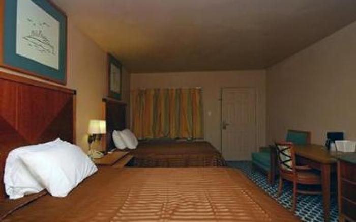 Rodeway Inn Phoenix North I-17
