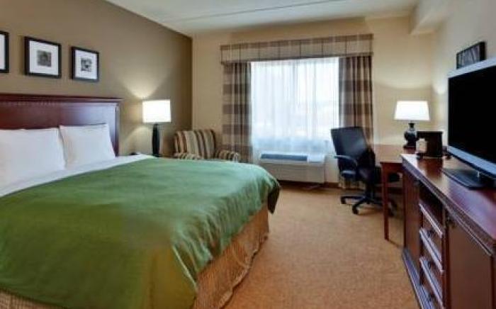 Country Inn & Suites by Radisson, Buffalo South I-90, NY