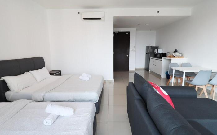 Lovely Suite For four  [Setia City Convention]