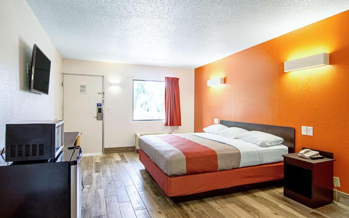 Motel 6 Starke, FL