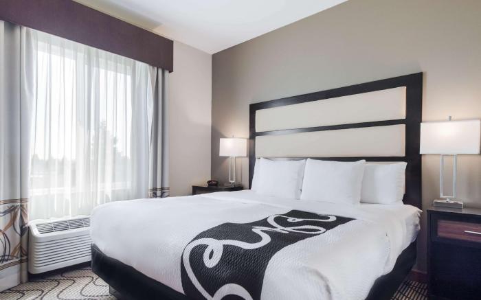 La Quinta Inn & Suites by Wyndham Auburn