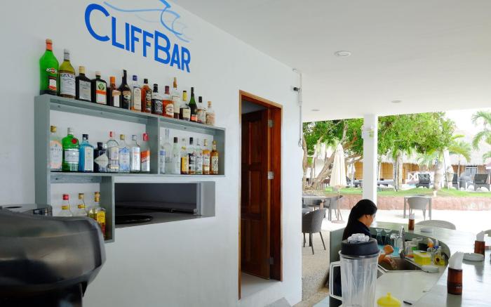 Cliffside Resort
