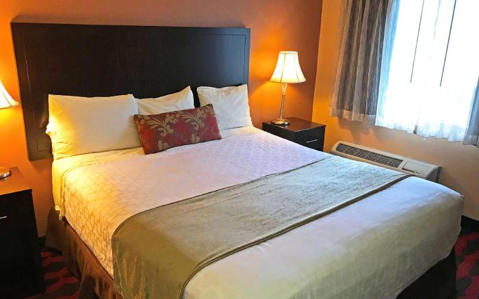 Americas Best Value Inn & Suites Forest Grove Hillsboro