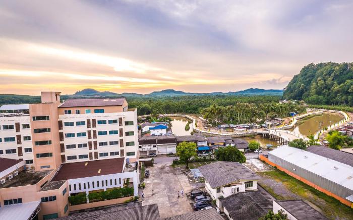 Sinkiat Buri Hotel