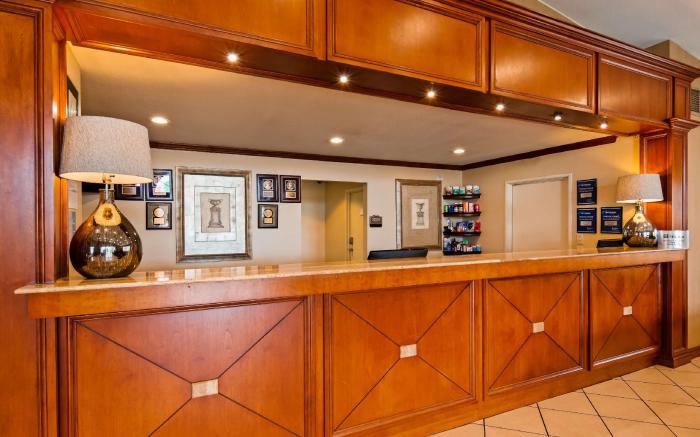 Best Western Plus Bessemer Hotel and Suites
