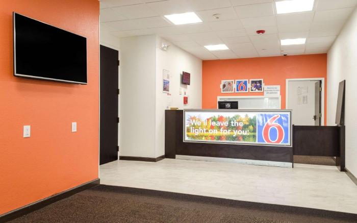 Motel6 Brockton, MA