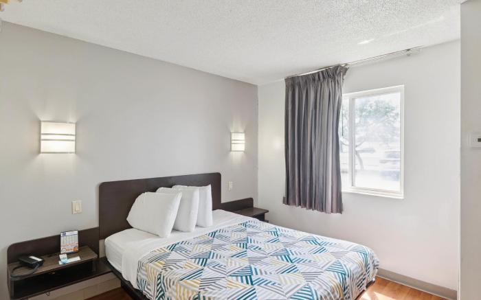 Motel 6 Milan, OH - Sandusky